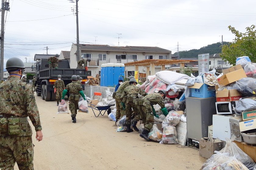 【災害派遣情報】第１４施設群は、１８日（金）、福島県いわき市において、災害廃棄物の撤去を行いました。
《笑顔と故郷を取り戻すために JTF》
#災害派遣 #台風１９号 #北部方面隊