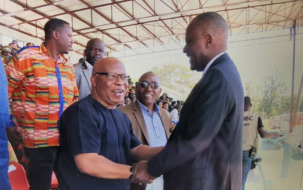 PASTOR Nevers Mumba shakes hands with Felix Mutati during the National Prayer Fasting and Reconciliation Function at the showgrounds in #Lusaka, #Zambia 

📷 Tom Njovu
