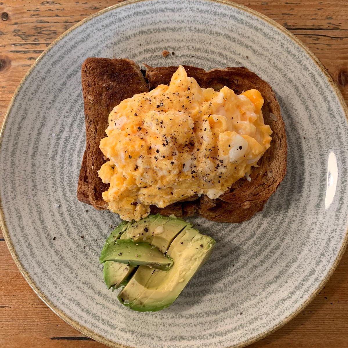 Perfect healthy breakfast to start the day 🤤🥑😍 what do you have for breakfast to keep you going through the day??
-
#Pantry #PantryNewmarket #Newmarket #Breakfast #Healthy #Avocado #AvocadoRecipes #ScrambledEggs #EatWell #Wellness #HealthyFood #Comment #HealthAndWellbeing