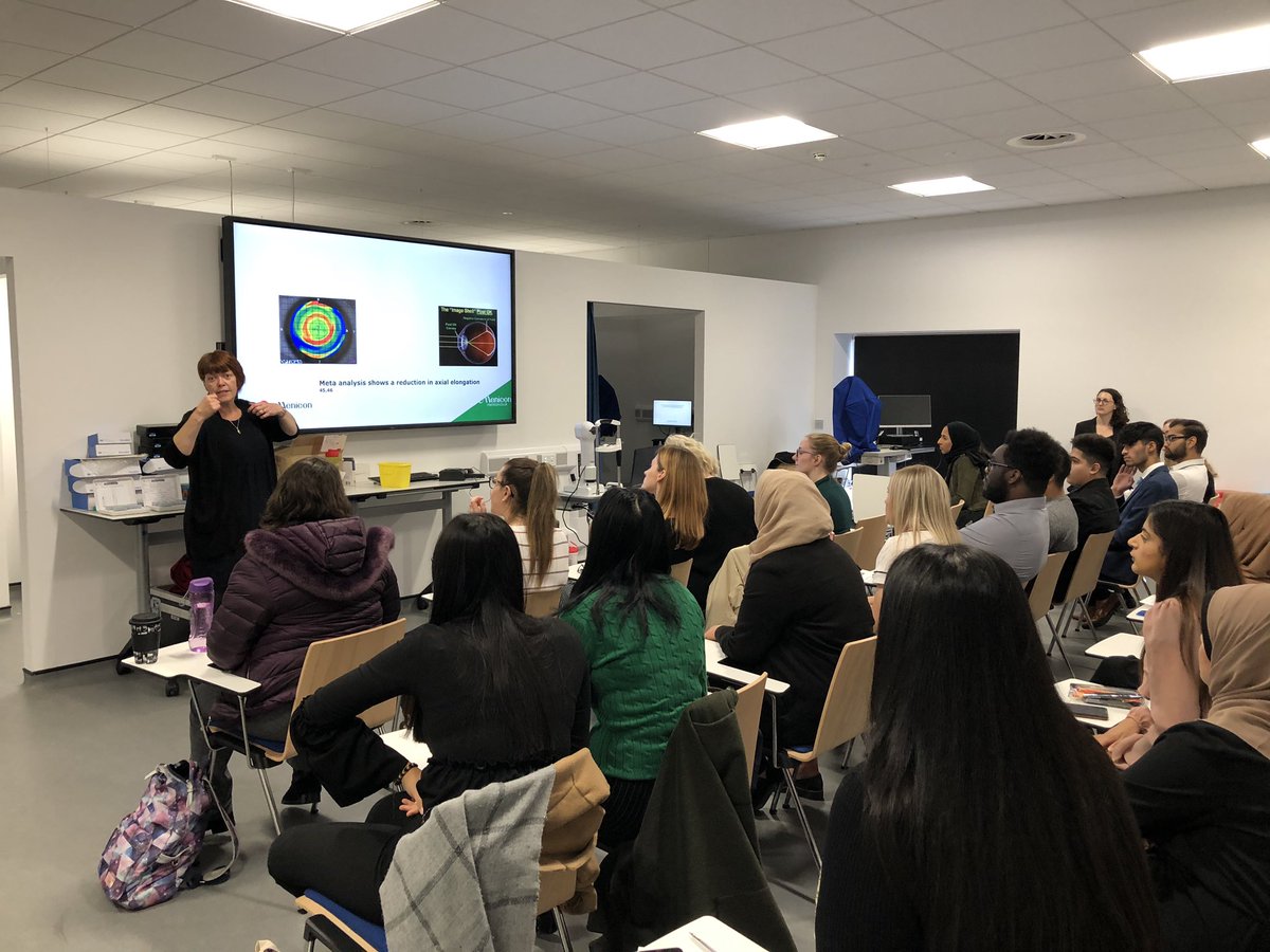 HSunassee's tweet photo. Great session from @JosieBarlow1 @MeniconUK yesterday with the optometry students, #topography #orthok #overnightvisioncorrection #meniconznight #gettinglensesoneye #thefutureofoptometry thanks to @OptometryUwe for letting us #educate https://t.co/wKvO73fpRp