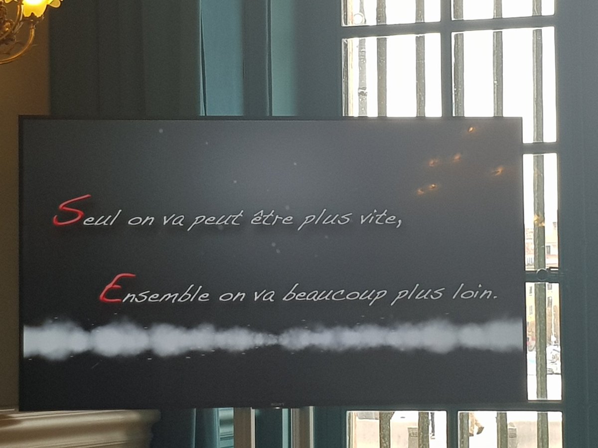 Pompiers_13's tweet photo. [#SemaineDuRespect]
La 1ere édition de la semaine eu #Respect se termine. Échanges entre les partenaires ce matin à la ville de @marseille pour faire l'état des lieux des incivilités et les actions mises en place. Le vote #solidaire est toujours ouvert https://t.co/MNfuZLJ7AE https://t.co/Ujb34Y56gz