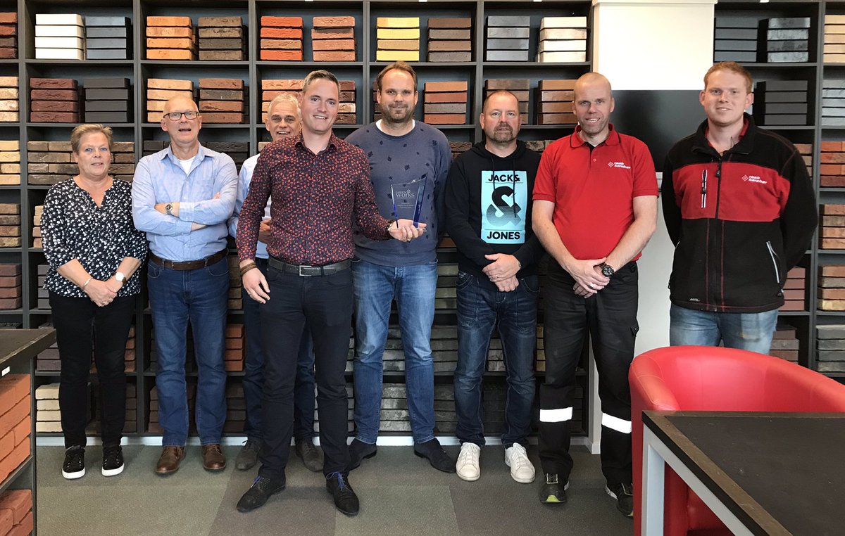RKB_Greenworks's tweet photo. @RKB_Assen trotse winnaar #Greenworks maand Award. Dank voor het faciliteren van kennisoverdracht! https://t.co/wA0DDXWhIr