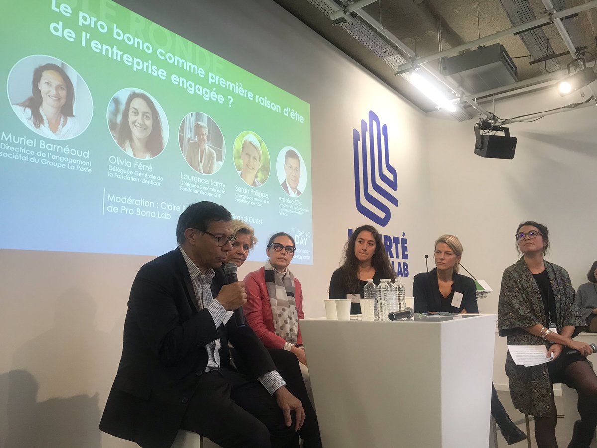 nbonnisset's tweet photo. Et une formidable « brochette » de personnalités innovantes, engagées, ET #transformatrices (avec de l’humour de surcroît) Muriel Barneoud, Olivia Ferré, @LaurenceLamy, Sarah Philippe et Antoine Sire.
Ce sont eux et elles qui font bouger les lignes 😊
#ProBonoDay https://t.co/aVqC8kRwuG