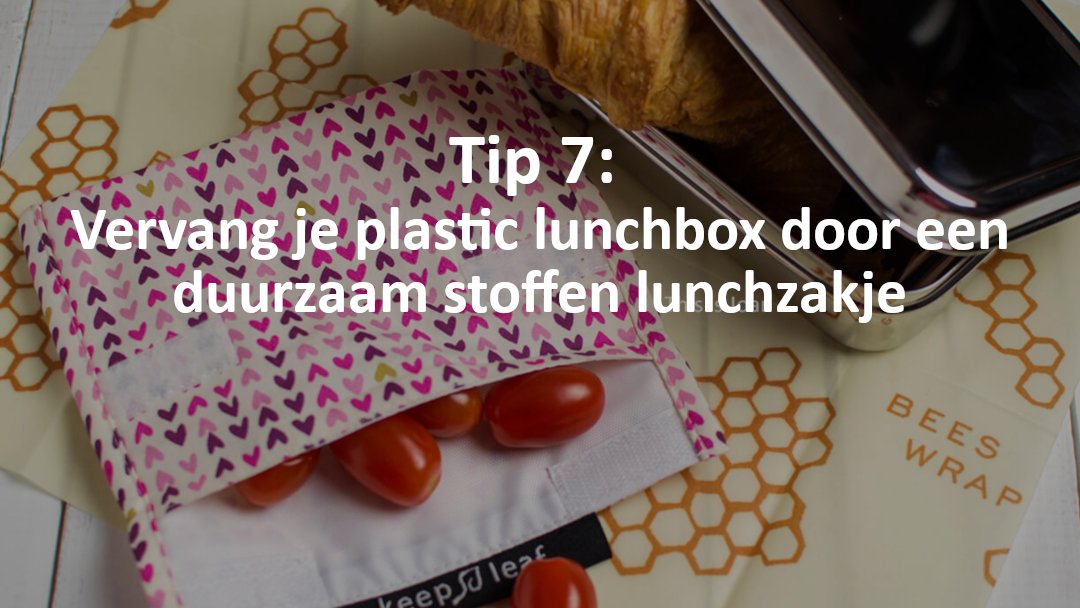fmf_frl's tweet image. Tip 7 van ons #plasticdieet: Vervang je plastic lunchbox door een duurzaam stoffen lunchzakje! Merken zoals #keepleaf produceren prachtige wasbare zakjes waarin je je lunch kunt meenemen!