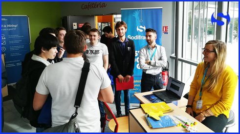 Sodifrance's tweet photo. Le forum Anjou Perspectives à l’ESEO d’#Angers c’était hier ! Vous êtes venu(e)s nombreux(se) intéressé(e)s par le monde de la #Tech et à vous challenger sur notre #GamesApps. Merci aux organisateurs, RDV l’année prochaine !
Toutes nos offres de job ici 👉 https://t.co/9qKjmdUBwy https://t.co/nZGgobAvUK