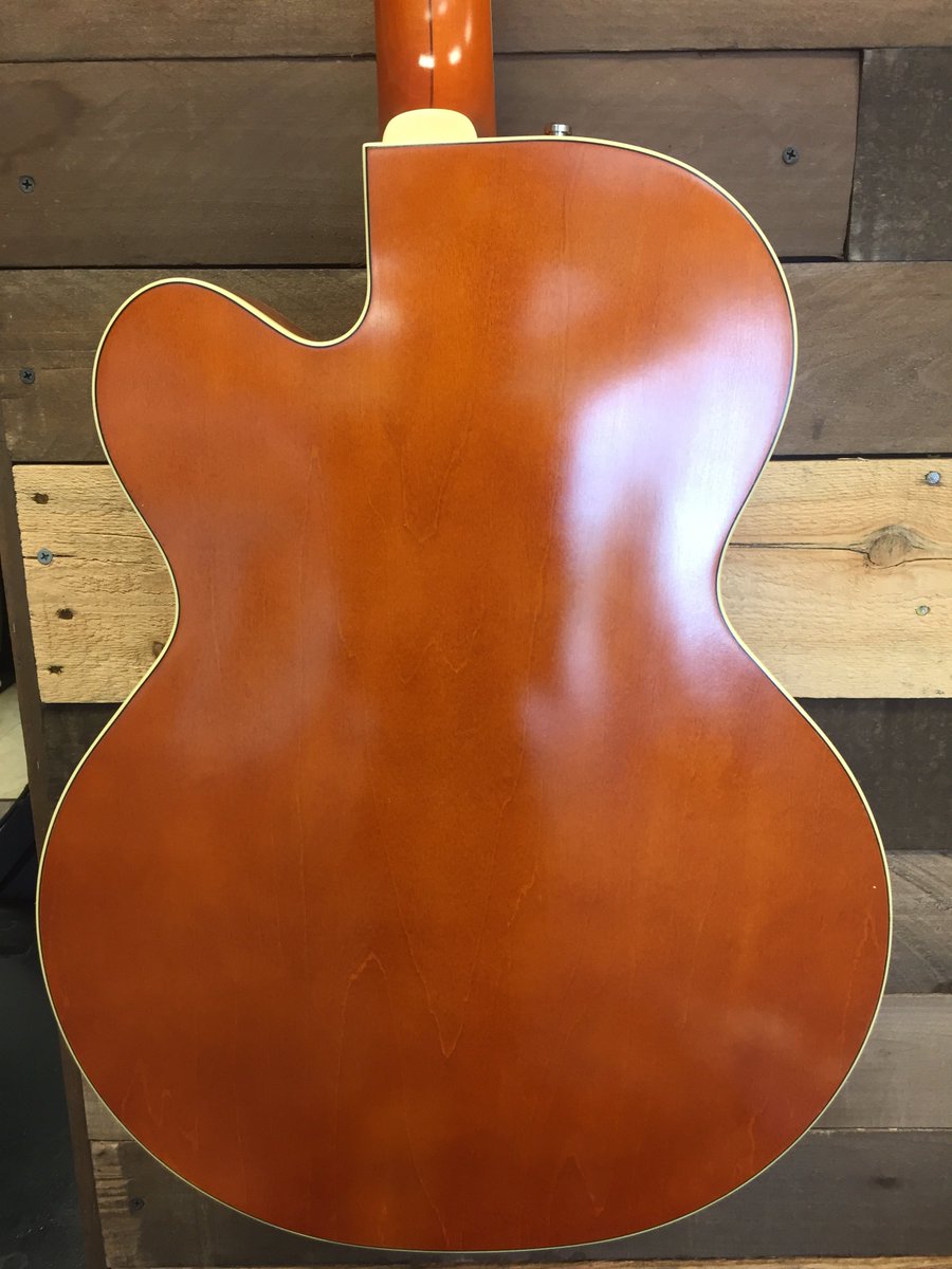 CantonMusicShop's tweet photo. Look what just showed up at @CantonMusicShop   @GretschUSA  G6120T Brian Setzer Signature Nashville '59 "Smoke" - Smoke Orange https://t.co/dgWaDWfub4