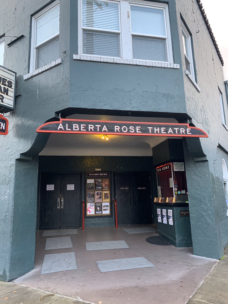 Portland_CM's tweet image. The gang’s all here for Creative Mornings Portland #CMFlow! Ready for Anis Mojgani’s talk?