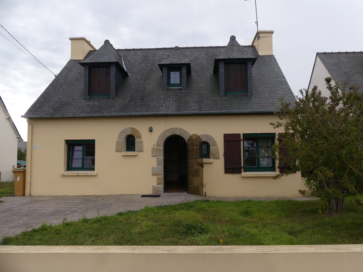 SoizeCrel's tweet image. #PLERIN #EXCLUSIVITE MAISON 85m²- Proche du bourg, maison  terrain de 396m² proposant, entrée, cuisine, séjour (cheminée), terrasse/jardin, 1 pièce de rangement, 1 Sd'E italienne. A l'étage, 3 ch., sdB. Fenêtre PVC double vitrage. 
HARBOUR IMMOBILIER 09 70 71 35 00/06 60 82 92 63