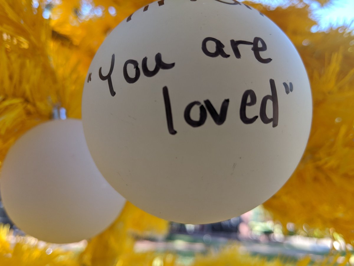ItsOnUsBU's tweet photo. It's @bumble day at #ChristmasInOctober! Stop by and sign an ornament to directly support our philanthropy of raising awareness on Baylor's campus now through 5 on Martin Plaza! https://t.co/SntVpMql0U