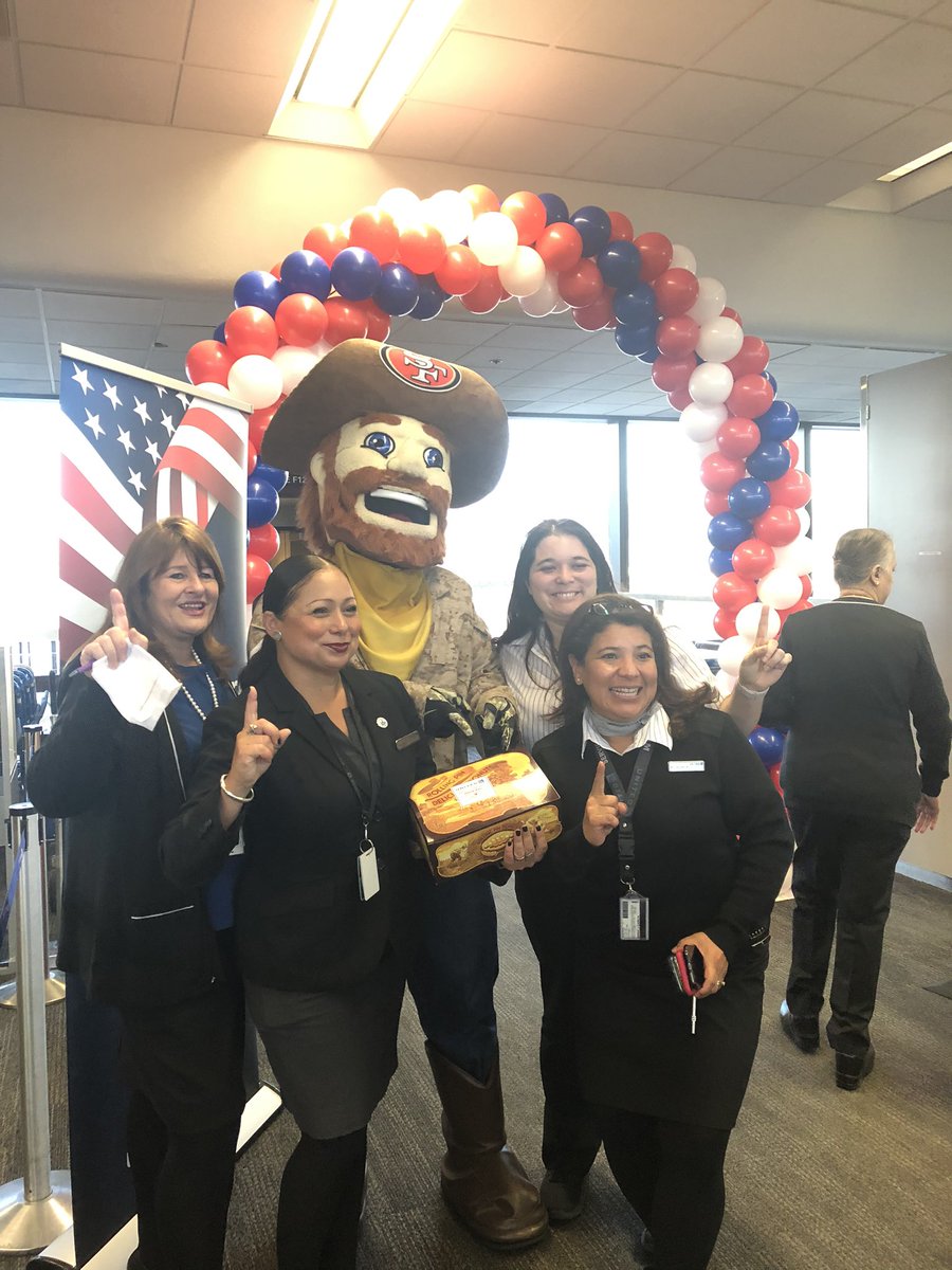 Team SFO building goodwill with customers and employees! So proud to be a part of the United family! @jonathangooda #beingunited