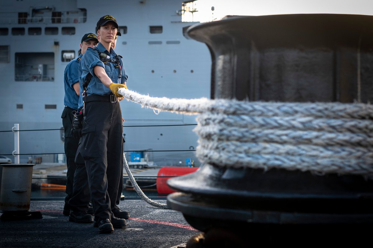 CanadianForces's tweet image. Check out our latest photos of #HMCSHalifax during #OpREASSURANCE. #CAF #WeAreNATO