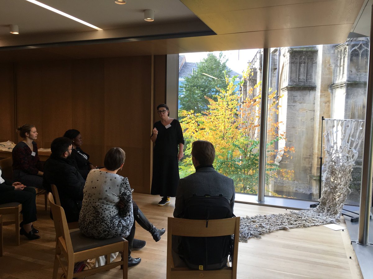 ⁦<a href="/bigTangle/">Katie Taylor 🇺🇦</a>⁩ talks us through the process behind her stunning artwork ‘lie down’ inspired by genocide mass graves in Bosnia-Herzegovina-powerful