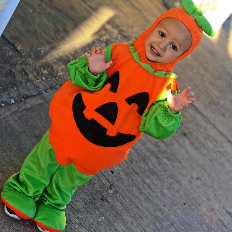 saltedpeacch's tweet photo. 🎃💘 https://t.co/ksoUO7Eq8M