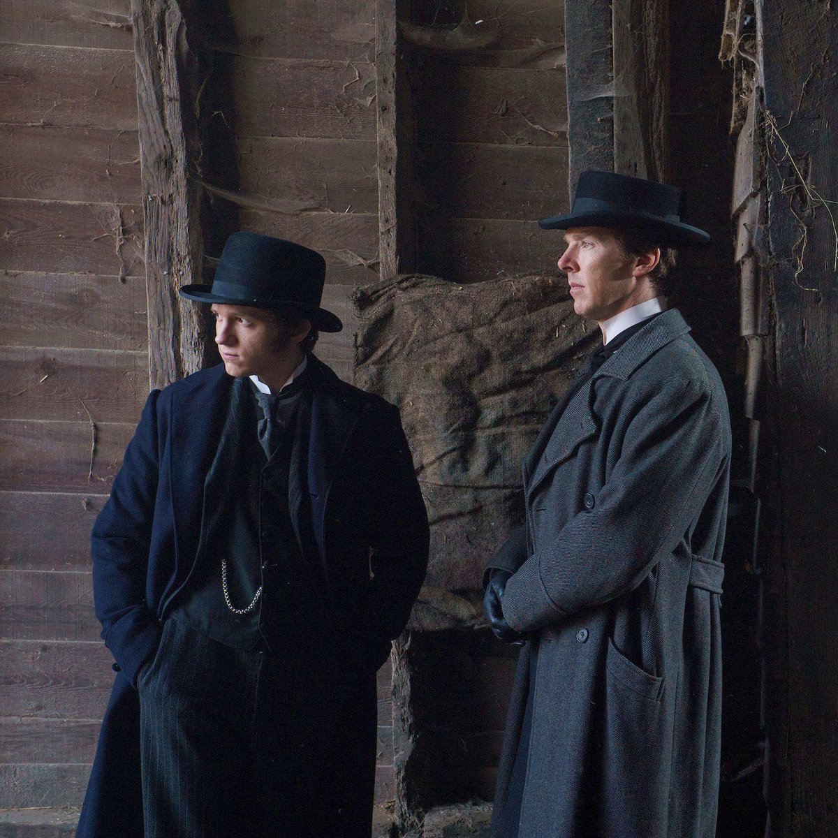 OnlyBC_FOREVER's tweet image. 📢 #電流大戰 #TheCurrentWar 預計11/20在 #CATCHPLAY+（原CATCHPLAY On Demand）上架

相關連結：catchplay.com/tw/home

#班奈狄克康柏拜區 #麥可夏儂 #尼可拉斯霍特 #湯姆霍蘭德 #CatchplayPlusTW
#BenedictCumberbatch #MichaelShannon #NicholasHoult #TomHolland
#OnlyBenedictCumberbatch