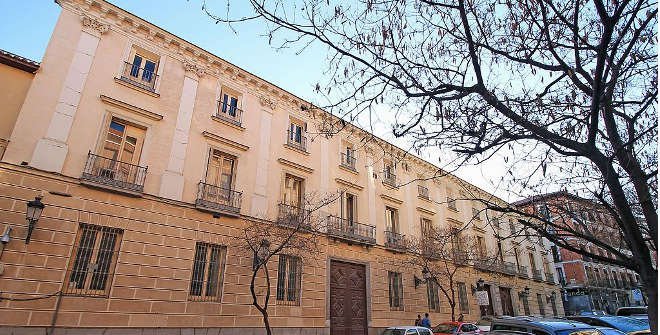 El próximo 23 de octubre, a las 18:00, el palacio del duque de Fernán Núñez (<a href="/ffe_es/">Fundación de los Ferrocarriles Españoles</a>) acogerá una nueva sesión del ciclo de conferencias de <a href="/bienveapalacio/">Bienvenidosapalacio!</a> 2019. 
‼️ Entrada libre hasta completar aforo. 
Más información: comunidad.madrid/actividades/20…