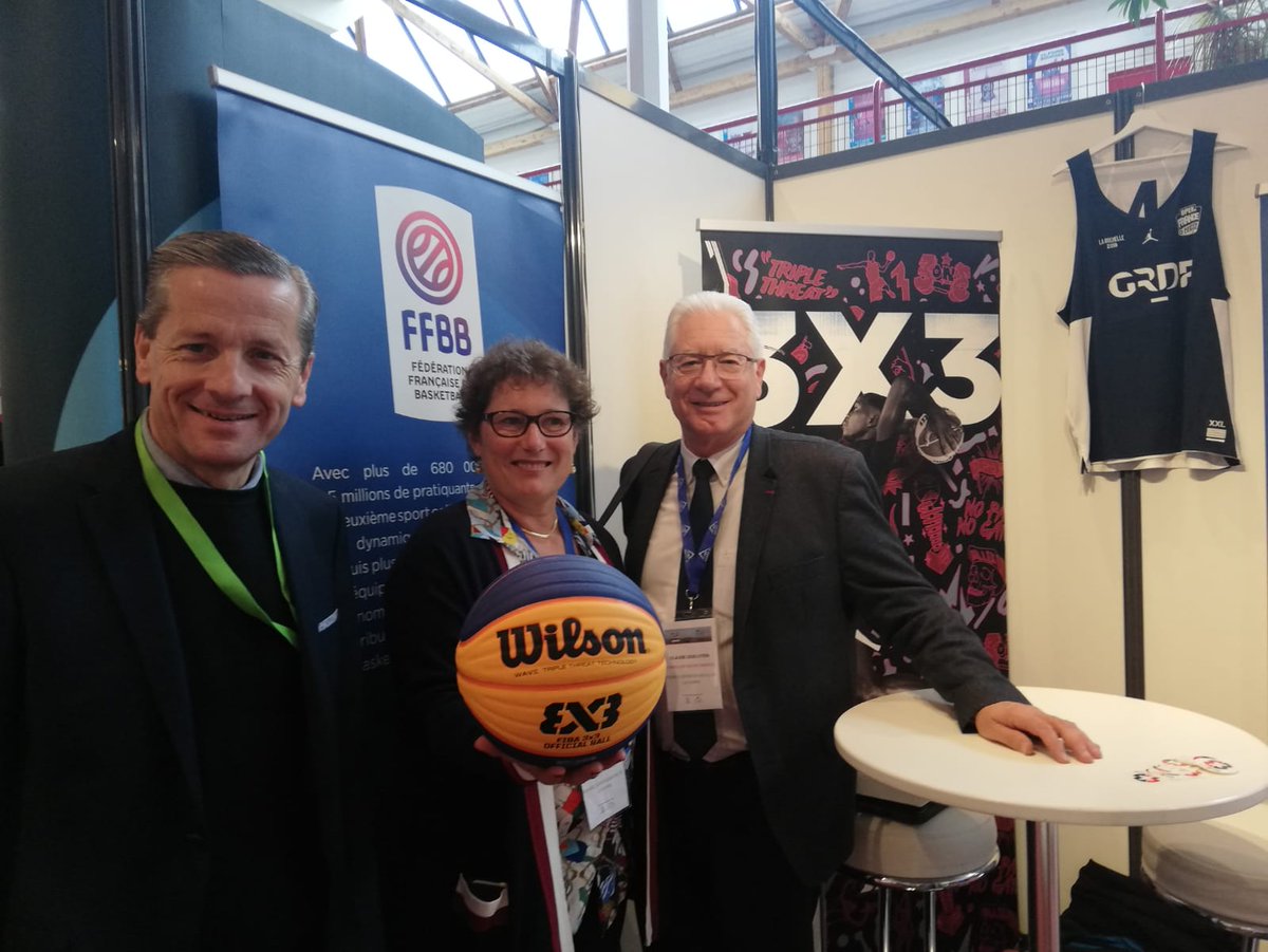 Seconde journée au Congrès de <a href="/ADepartementsF/">Départements de France</a> en compagnie de <a href="/brunobelin/">Bruno BELIN</a> président du <a href="/departement86/">Département de la Vienne</a> et du Maire de Chasseneuil du Poitou <a href="/futuroscope/">Futuroscope</a>