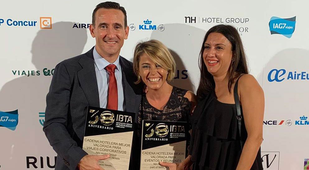 MinorPRO_'s tweet photo. ¡Estamos de celebración! @nhhotelgroup ha recibido el 1er premio a la Cadena Hotelera Mejor Valorada para #ViajesCorporativos y ha sido finalista en la categoría de Cadena Hotelera Mejor Valorada para Reuniones y #Eventos en los Premios #BusinessTravel de @Asoc_IBTA. ¡Gracias! 👏 https://t.co/RRXisFXVgn