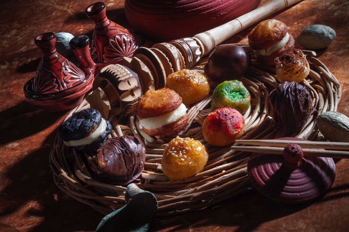 ¡Habemus #buñuelos! Para la nueva colección, nuestro maestro pastelero, José Fernández, se ha inspirado en los ingredientes más enraizados e internacionales de nuestro planeta. Sabores de Italia, Francia, Japón... ¡Ya puedes disfrutar de ellos! 😋
ow.ly/BjGH50wOrga