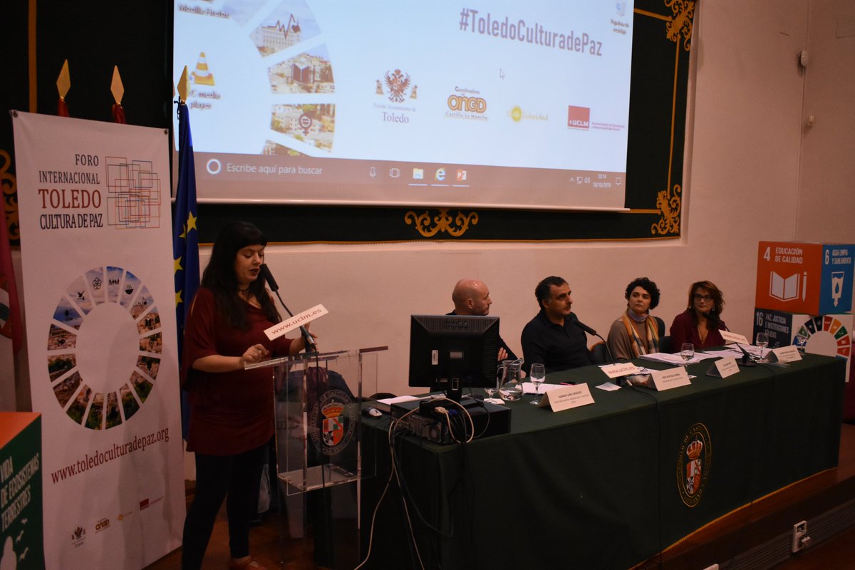 La ciudadanía como centro de la #Agenda2030, eje de la mesa del <a href="/ForoToledoCdPaz/">Toledo Cultura de Paz</a> donde hemos participado de la mano de <a href="/AliciaAvi/">Alicia de la A</a>, <a href="/RamonLaraS/">Ramón Lara</a>, Pepe Postigo de la <a href="/CoordiONGD/">La Coordinadora✳️</a>, y Luz Jaime Prieto y Paloma Ripiero del @ICI_Toledo @IntermediAccio1