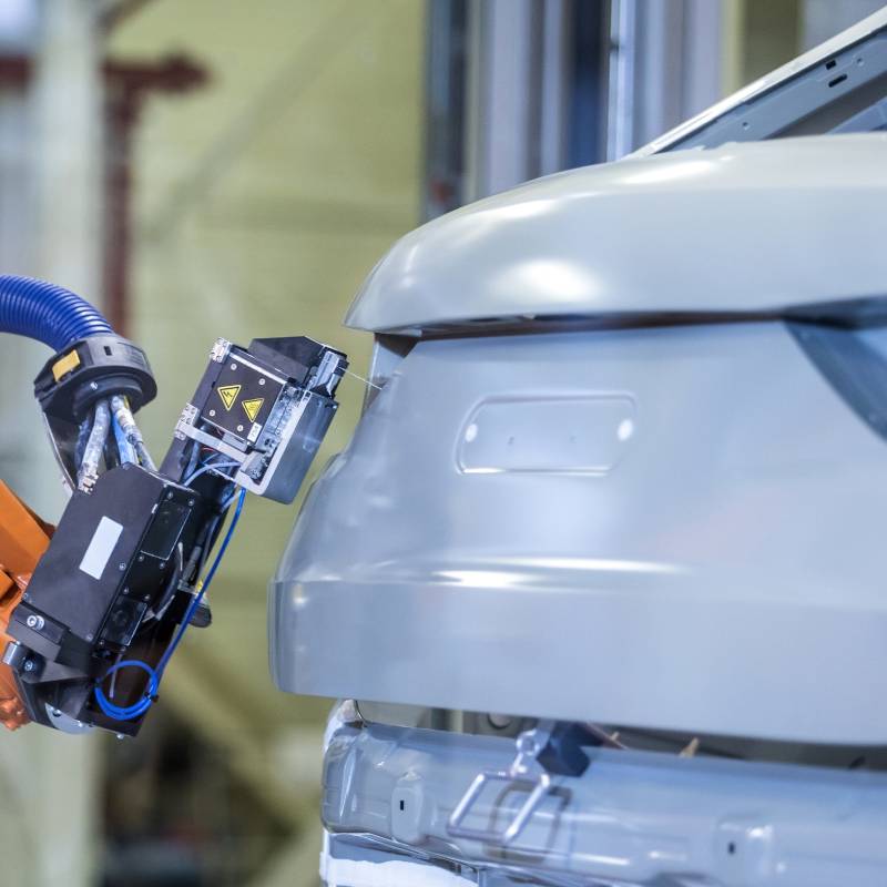 ClientesAudi's tweet image. #Audi prueba un nuevo proceso de sellado de las carrocerías en la línea de pintura.

Te contamos como funciona este nuevo proceso aquí👇 
bit.ly/AudiTecnología…