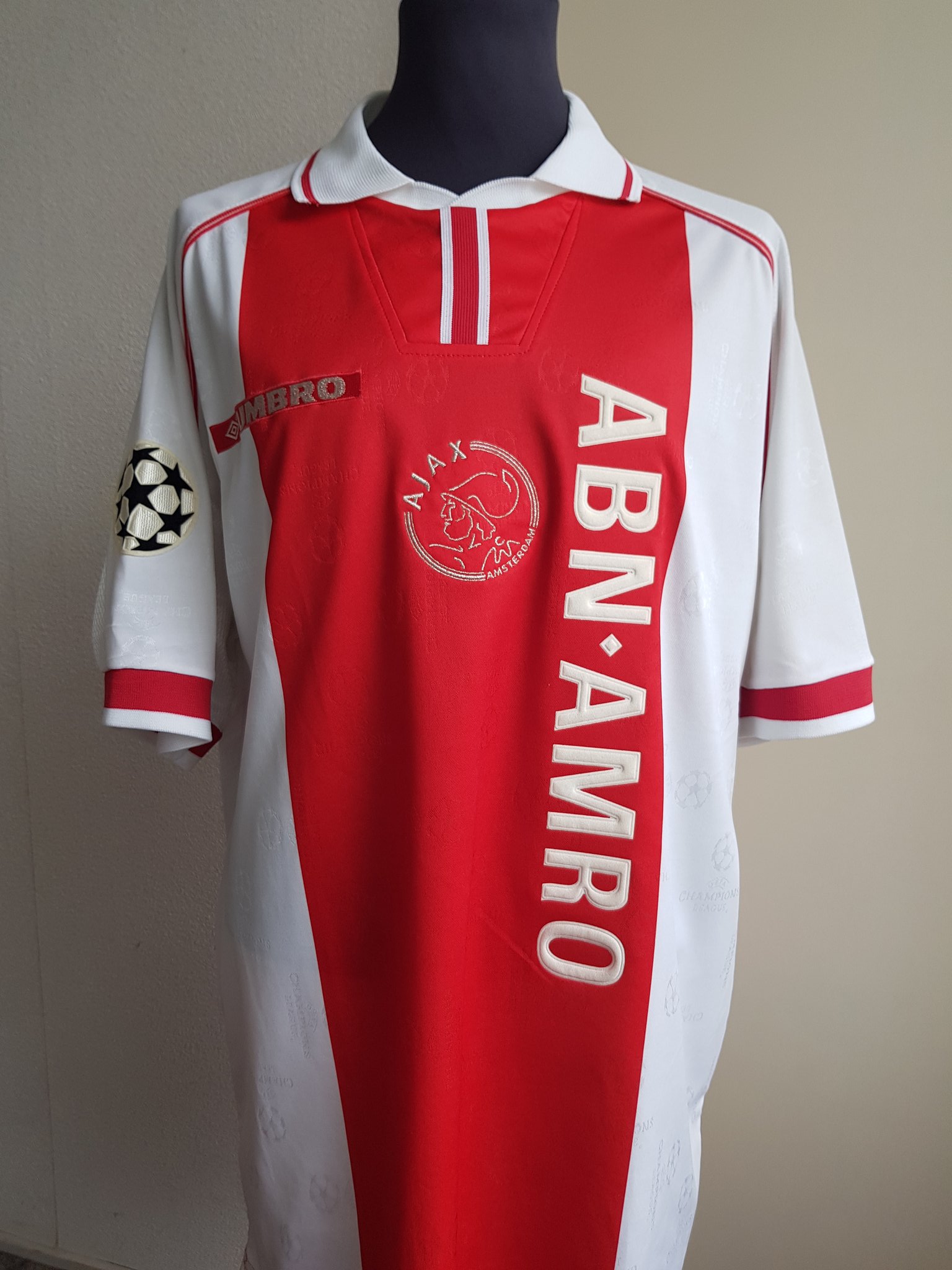 Tulpen Zij zijn wijk Ajax match worn shirts on Twitter: "#matchworn #Ajax #uefachampionsleague signed shirt Jari Litmanen. It's not going to be more pure @FootballCulture or @classicshirts than that. Special #Umbro shirt for the CL campaign Tulpen Zij zijn wijk Ajax match worn shirts on Twitter: "#matchworn #Ajax #uefachampionsleague signed shirt Jari Litmanen. It's not going to be more pure @FootballCulture or @classicshirts than that. Special #Umbro shirt for the CL campaign