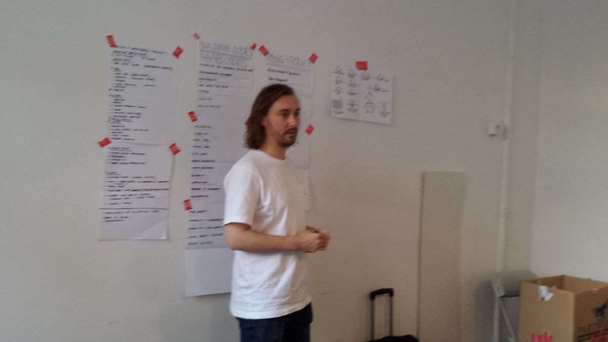 ICAADE_org's tweet image. Discussing government policies, frameworks for typologies of buildings on water temporarily or constantly, including bluefield development GAPS