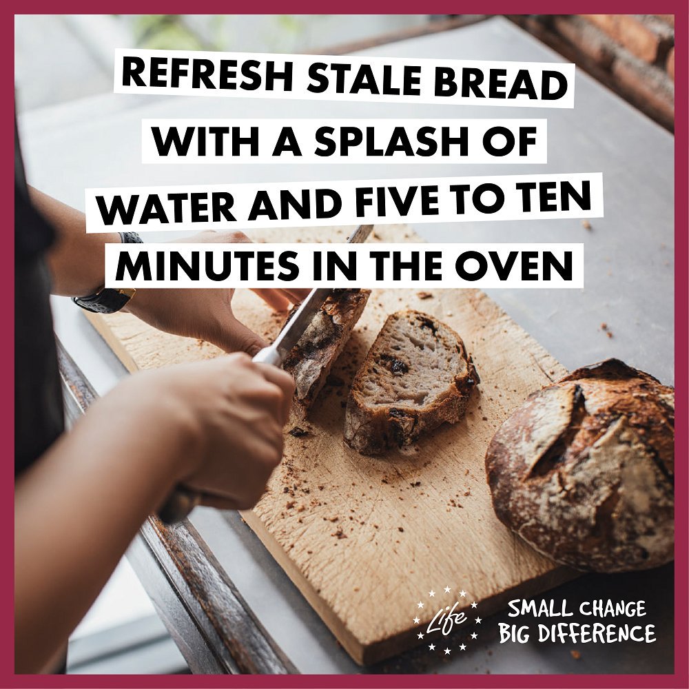 Come along to Lewisham Market tomorrow, Saturday 19 October, 10.30am to 1.30pm, to see a live cookery show, grab some freebies, speak to <a href="/EnviroLewisham/">Lewisham Council | Environment</a> about reducing your food waste and the chance of winning a free compost bin: ow.ly/uPRx30pJrBF #smallchangelondon