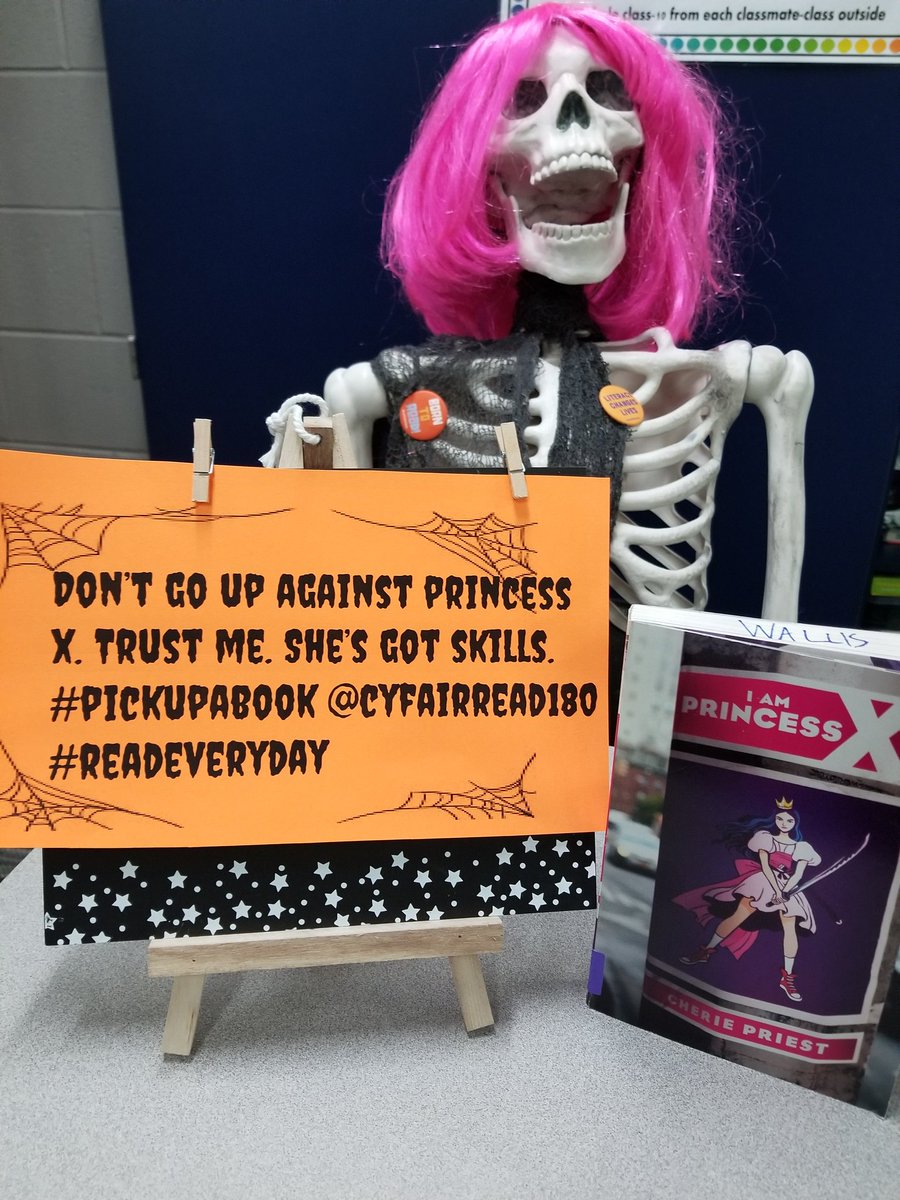 Kelly Wallis tweet media