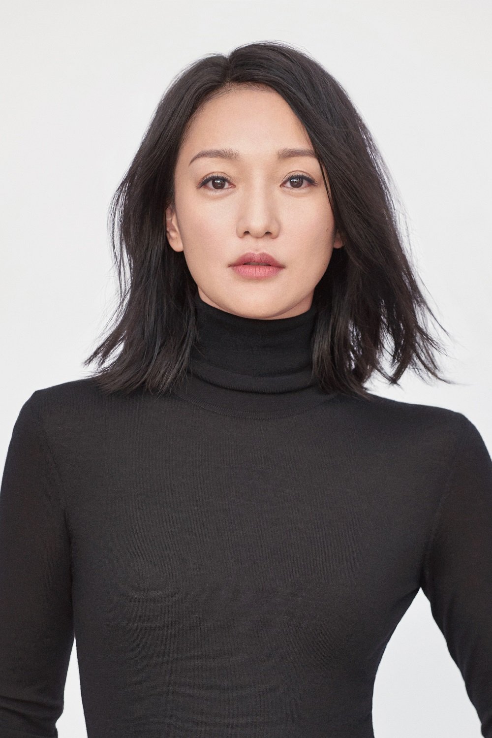 Wishing a HAPPY BIRTHDAY to Global Ambassador Zhou Xun! We hope you have a day as fantastic as you are!    