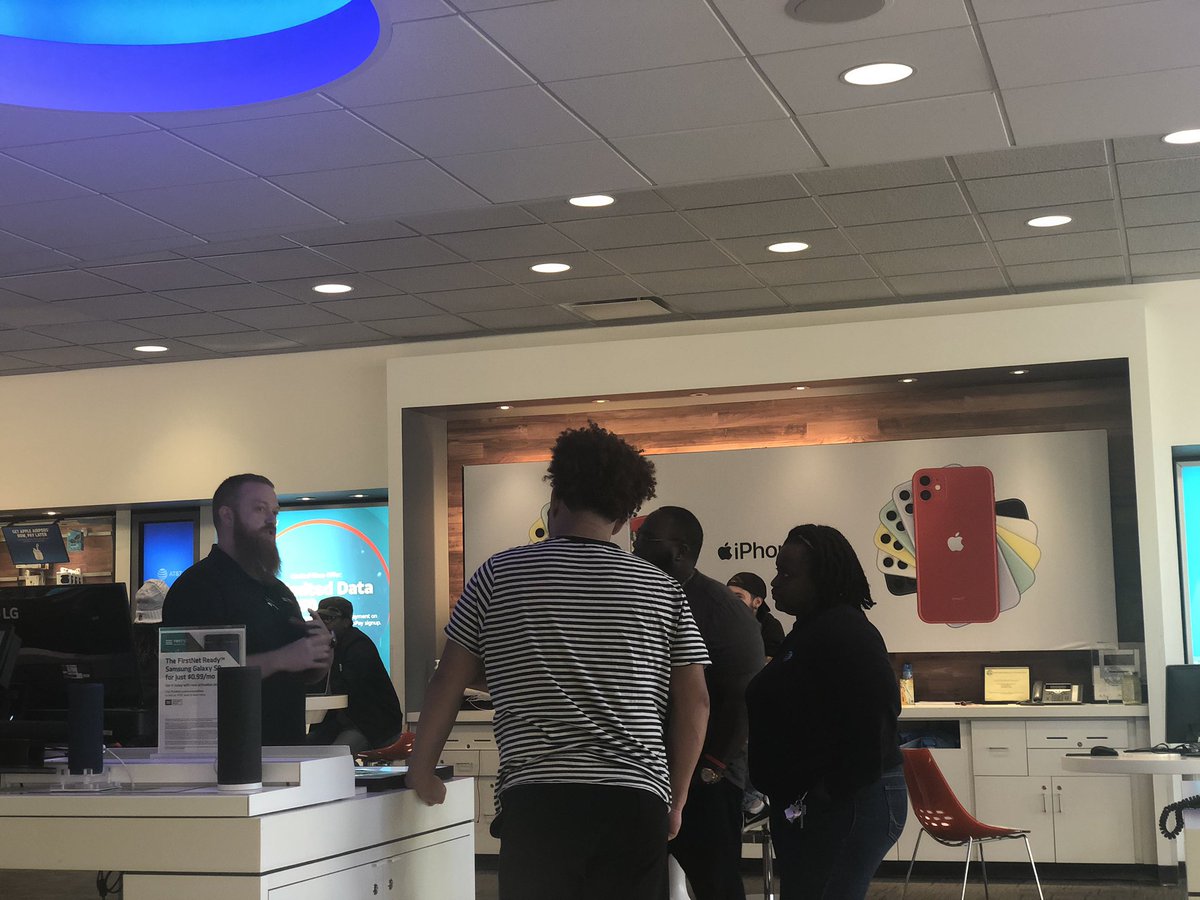 Elliott showing what “right looks like”!!!