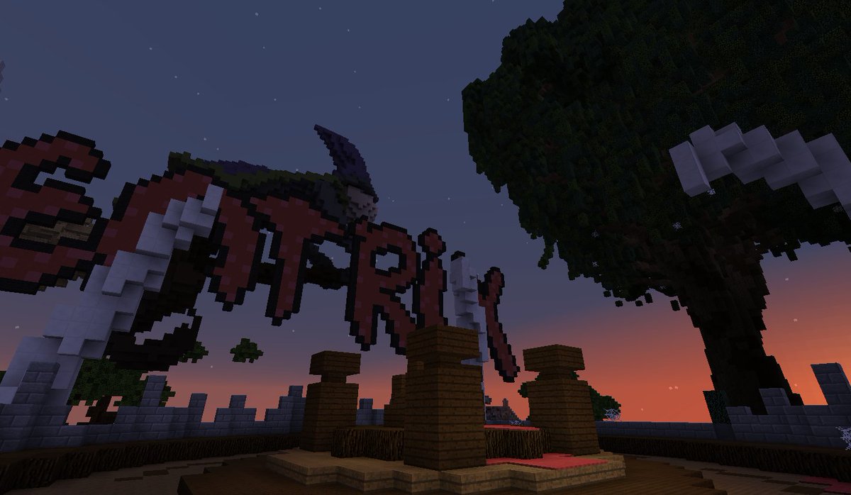 HALLOWEEN UPDATE! Our normal hubs have been replaced for a halloween hub! We are also running a 35% OFF sale in in our store! store.centrixpvp.eu