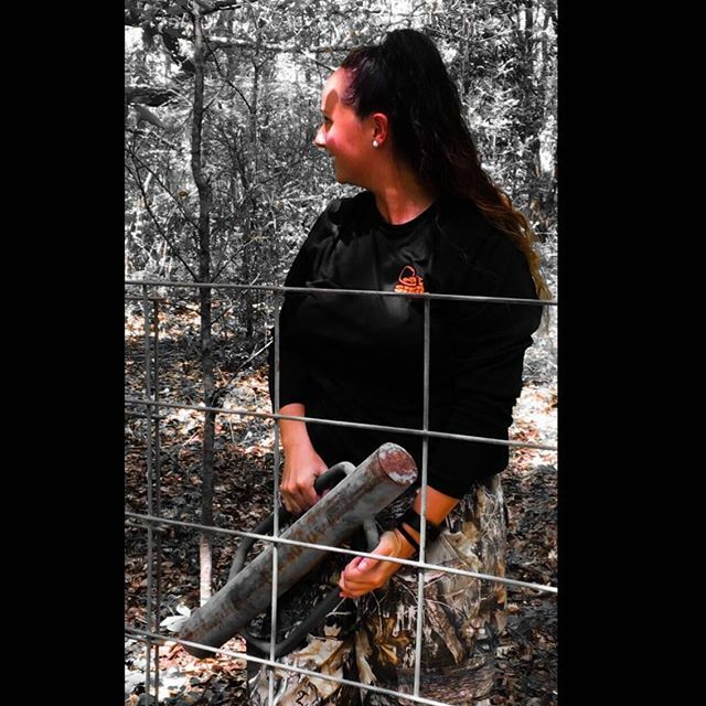 CountryShore's tweet photo. @mar27mar putting in work in the woods!
Hog Hunt Happy
#countryshore #hog #hogs #hoghunter #girlswhohunt #girlshunttoo #woods #hunting #hunter #alabama #camo #camopants #working #work #shehunts https://t.co/txWljYfLbp https://t.co/Zq8pYeDeXk