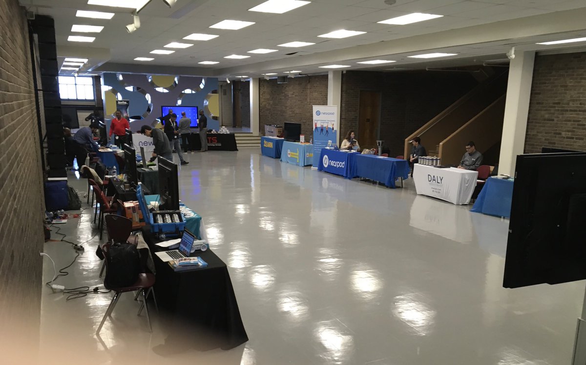 JayeMudd's tweet photo. #TechShakedown19 #BaltCitySchools Expo Hall is getting ready! https://t.co/8MrwOcPnDj