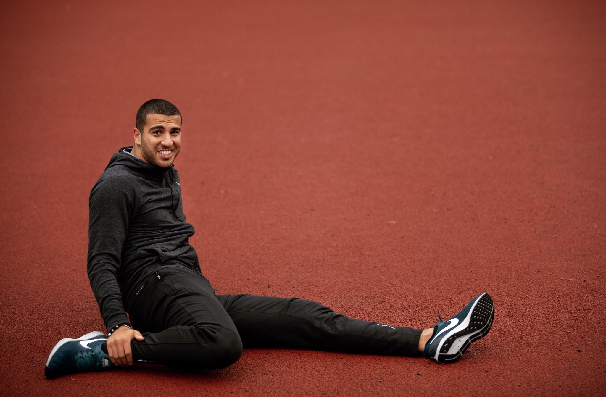 Keio Project 陸上 短距離 アダム ジェミリ選手 Adam Gemili 14年の0m欧州チャンピオン そして17年には4 100mリレーでイギリスチーム世界no 1の記録に貢献 しかしなんと 実は15歳まで有名なサッカーチームchelseaのアカデミーで Keio Project 陸上 短距離 アダム ジェミリ選手 Adam Gemili 14年の0m欧州チャンピオン そして17年には4 100mリレーでイギリスチーム世界no 1の記録に貢献 しかしなんと 実は15歳まで有名なサッカーチームchelseaのアカデミーで