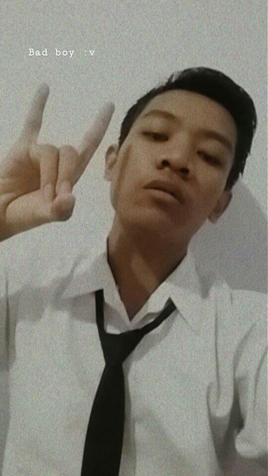 DullLim's tweet image. Oh my god
He's a really bad boy~