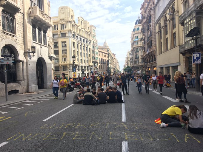 Voir l'image sur Twitter