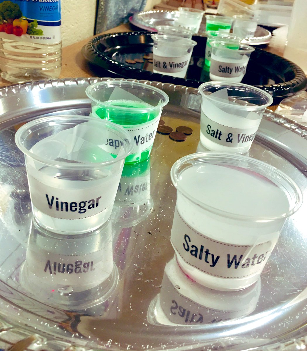 MissCaraG's tweet photo. Ss had fun learning about chemical reactions and matter with Mystery Science. 🧪 #Chemicalmagic #experiments @MysterySci @Chelsea_Tigers https://t.co/c68VcaBrHK