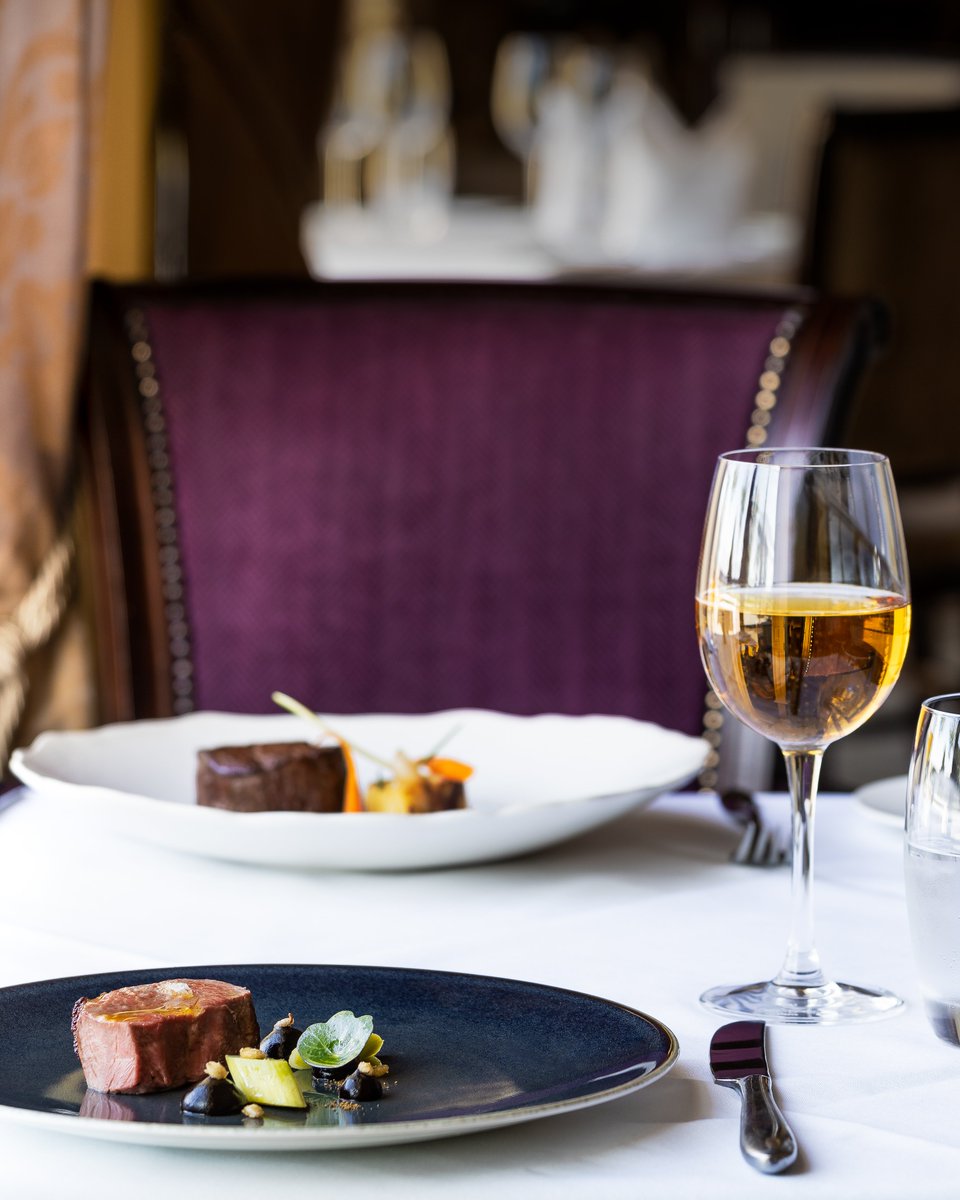 The Catalina Restaurant at <a href="/LoughErneResort/">Lough Erne Resort</a> has been named as one of 18 restaurants listed as

✨ Northern Ireland's Dining Destination of the Year ✨

The list has been compiled by AA and will feature in the AA's Restaurant Guide 2020 👏

#restaurant #Fermanagh #NorthernIreland