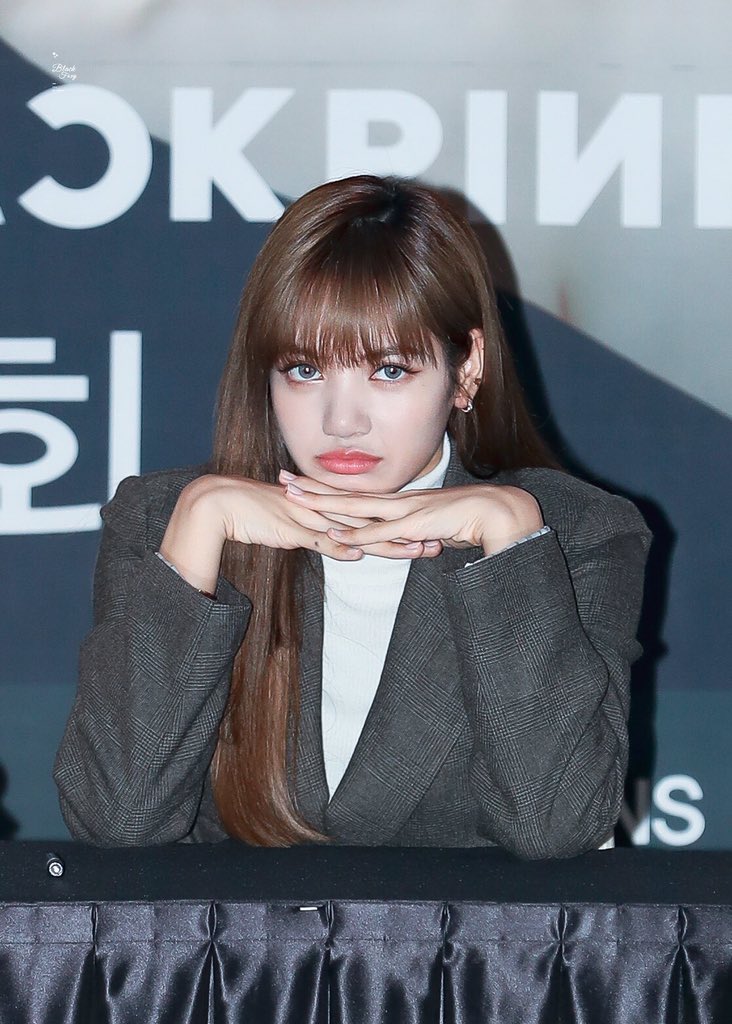 lisa pics tweet media