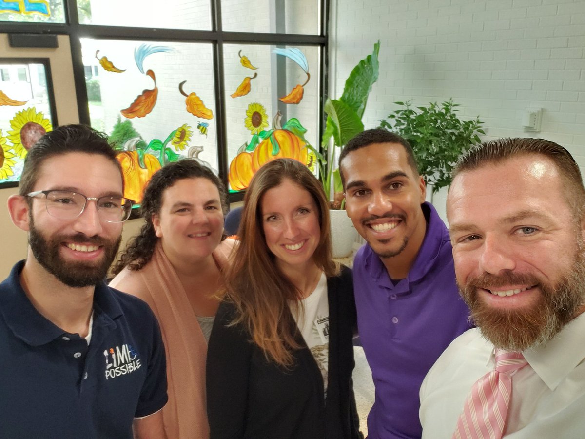 Of course we have a selfie with @RA5ive @djmarquardt33 and @UdallRoadPTA.  #UdallProud #BuildYourLegacy #UdallStrong.  Thanks for inspiring our students!  #LimbPossible