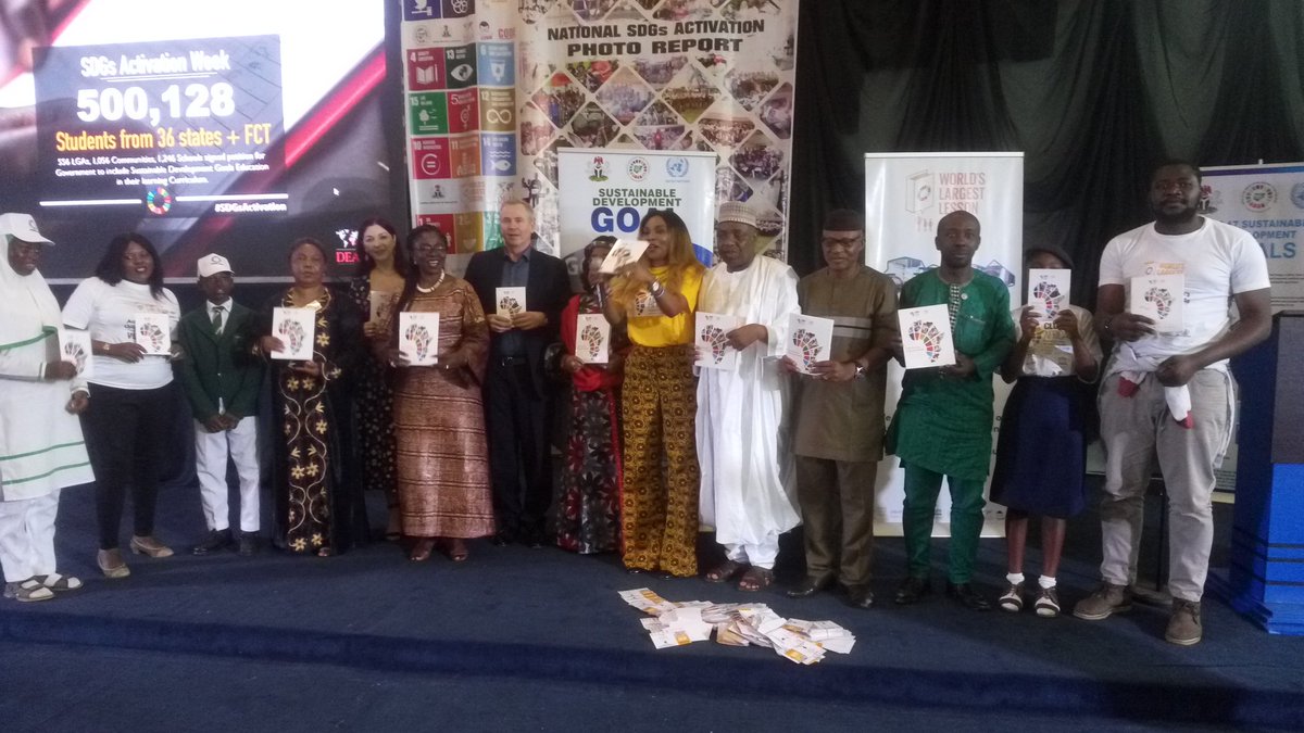 Club17AfricaNG's tweet photo. Today our partners @Avanti_plc @UNICEF_Nigeria @WorldsLessonNG @ossap_sdgs and the Federal Ministry of Education endorsed and launched our resource material for #Club17Africa #SDGActivation https://t.co/6LTKyoPg1z