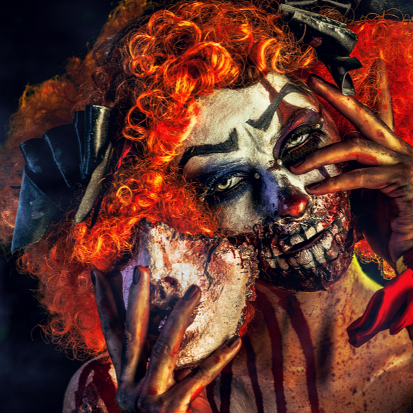 ApocalypseUK's tweet photo. Coming along to Carnivale? Get ready for a night of DJs playing the very best Garage, Drum'n'Bass and Jungle to keep you dancing until 3am. Because great stories don't end at 11pm... https://t.co/PJZvQ5vVsO