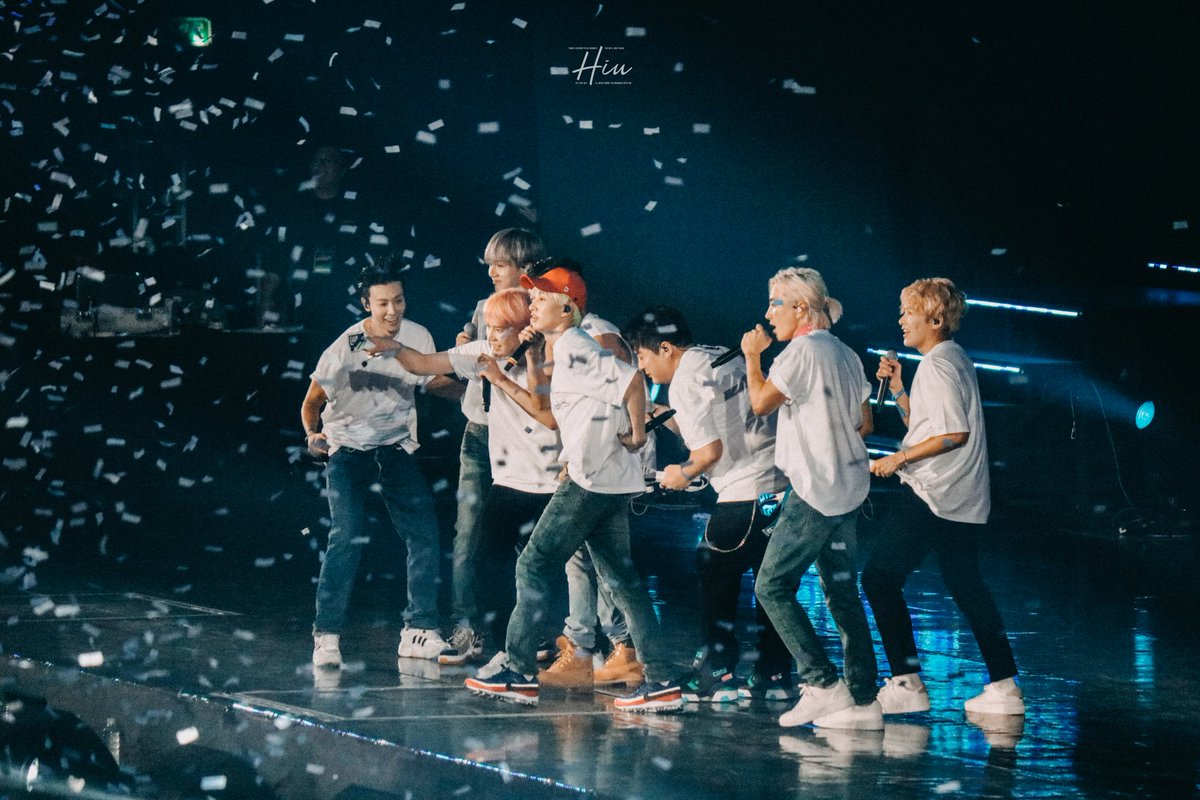 dalittlehiu's tweet photo. Super Show 8 in Seoul 💙

#SUPERJUNIOR #슈퍼주니어 #SUPERSHOW8 https://t.co/QSa8EFrsfq