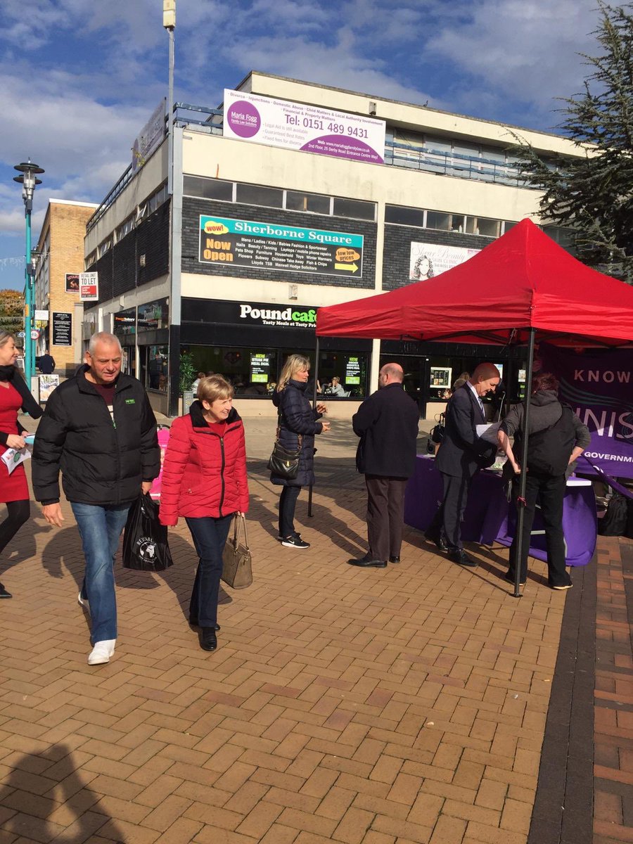 NorthWestUNISON's tweet photo. Some of our branches' activity from yesterday's #LocalServiceChampion day. Well done @UNISONOldham and @KnowsleyUnison! https://t.co/4JX1anThqD