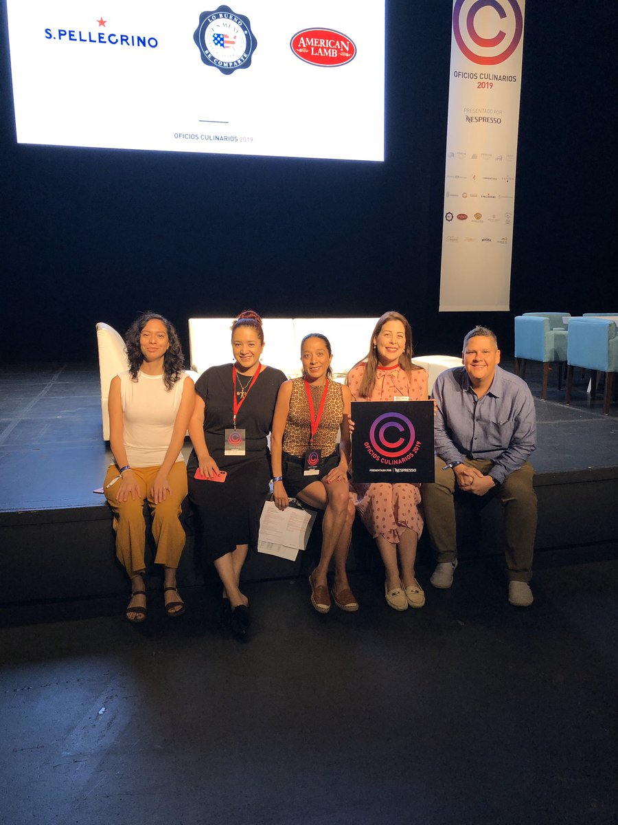 Día dos! Comenzamos! Abrazos desde el escenario de <a href="/ForumImperial/">Forum Mundo Imperial</a> <a href="/pdgastronomico/">despachogastronomico</a> <a href="/_mildrelina/">Millibeth</a> #OficiosCulinarios