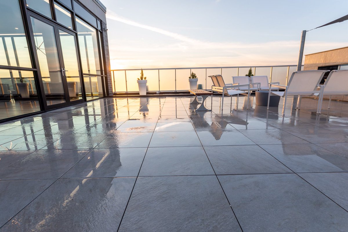 ConstructionZen's tweet image. Have a Zen Friday! ✨

yourzenspace.ca

#TGIF #Landscapeconstruction #views #hamilton #hamont #lockestreet #Zen #Friday #Patio #PatioDesign #ExteriorDesign #Construction #Landscaping #Stone