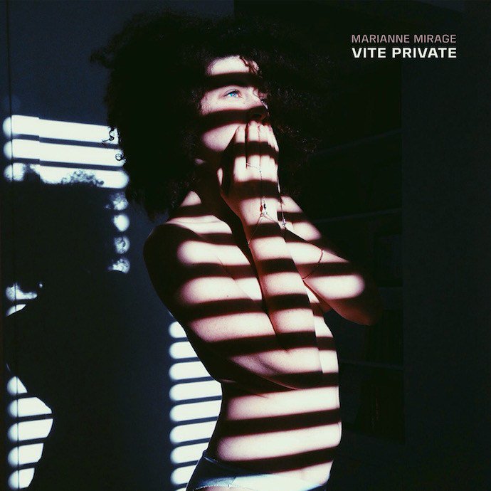Marianne Mirage | Vite Private – il NUOVO ALBUM disponibile da oggi allinfo.it/wp/2019/10/18/…