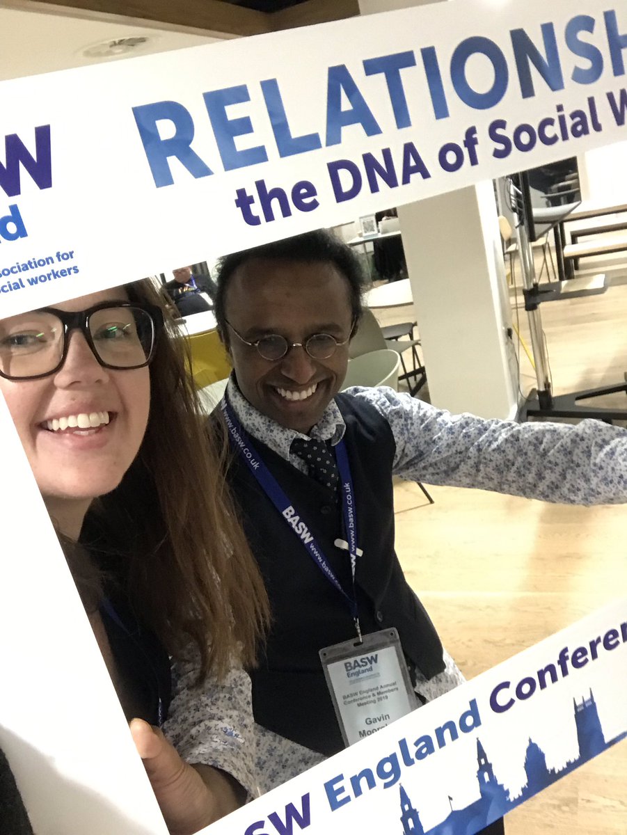 SocialWorkKeri's tweet photo. Big love to my fellow PO @MoorghenGavin it’s been fun! #BASWeng19 https://t.co/fgzbW79eXI
