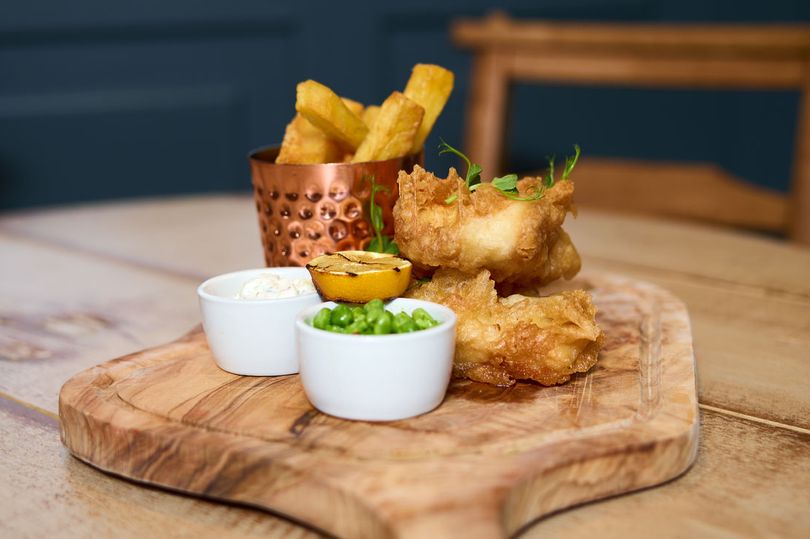 WeAreCambs1's tweet image. 17 restaurants you have to try in Cambridgeshire according to the AA Guide!
#WeAreCambridgeshire #AAGuide #CambridgeshireFoodies

wearecambridgeshire.co.uk/17-restaurants…