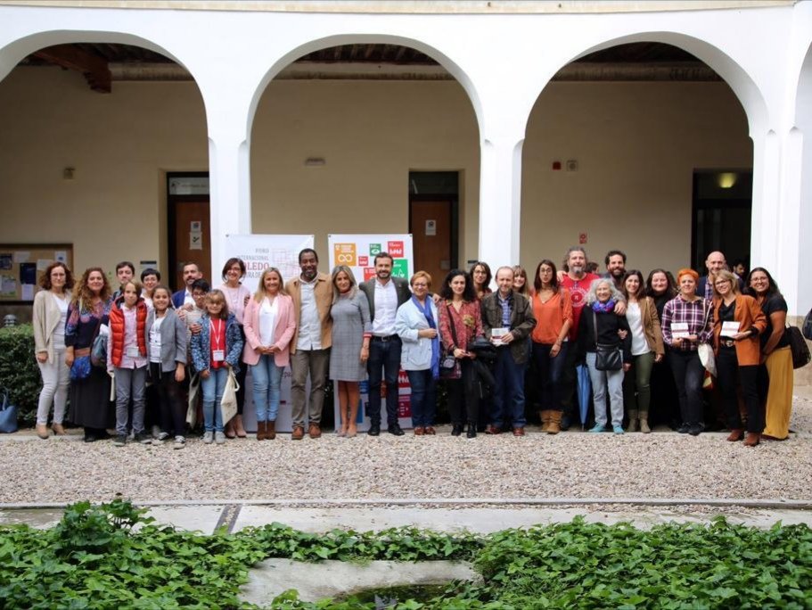 Terminamos el II Foro Internacional #Toledoculturadepaz. Todo un éxito gracias al esfuerzo conjunto de las entidades sociales, los voluntarios y voluntarias, estudiantes de la <a href="/uclm/">uclm</a> y todas las personas e instituciones que han apoyado este proceso